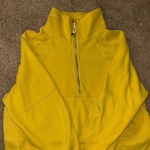 Solei Lululemon 1/4 Scuba Zip